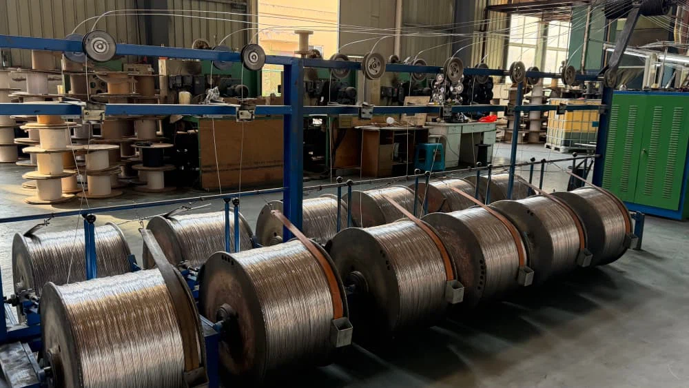 page-1000-563 page-1000-563